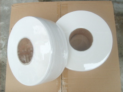 工廠批發(fā)高品質(zhì)純木漿大卷紙，酒店賓館和工廠適用，1箱起批